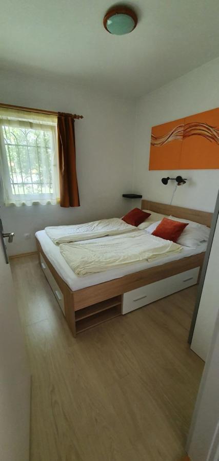 Forrest Apartman Gyenesdiás Екстериор снимка