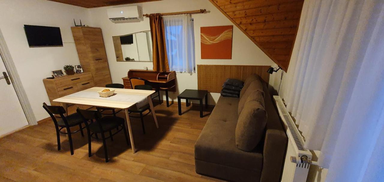 Forrest Apartman Gyenesdiás Екстериор снимка