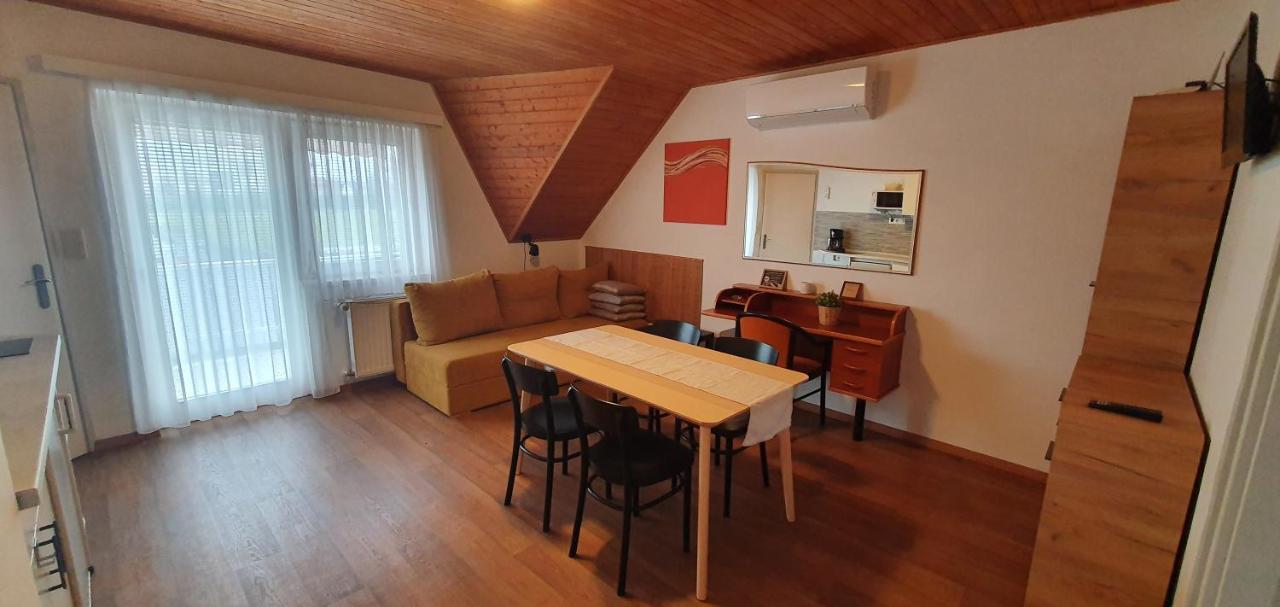 Forrest Apartman Gyenesdiás Екстериор снимка